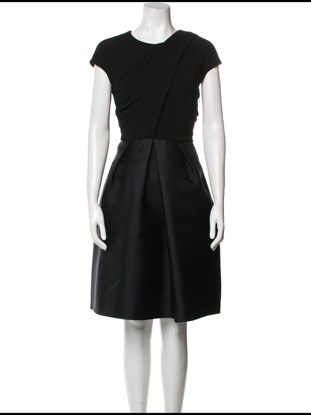 MaxMara Black Cap-Sleeve Pleated A-Line Dress